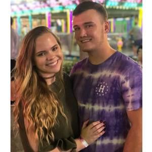 Meet your Posher, Tori